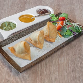 Vegetable Samosa